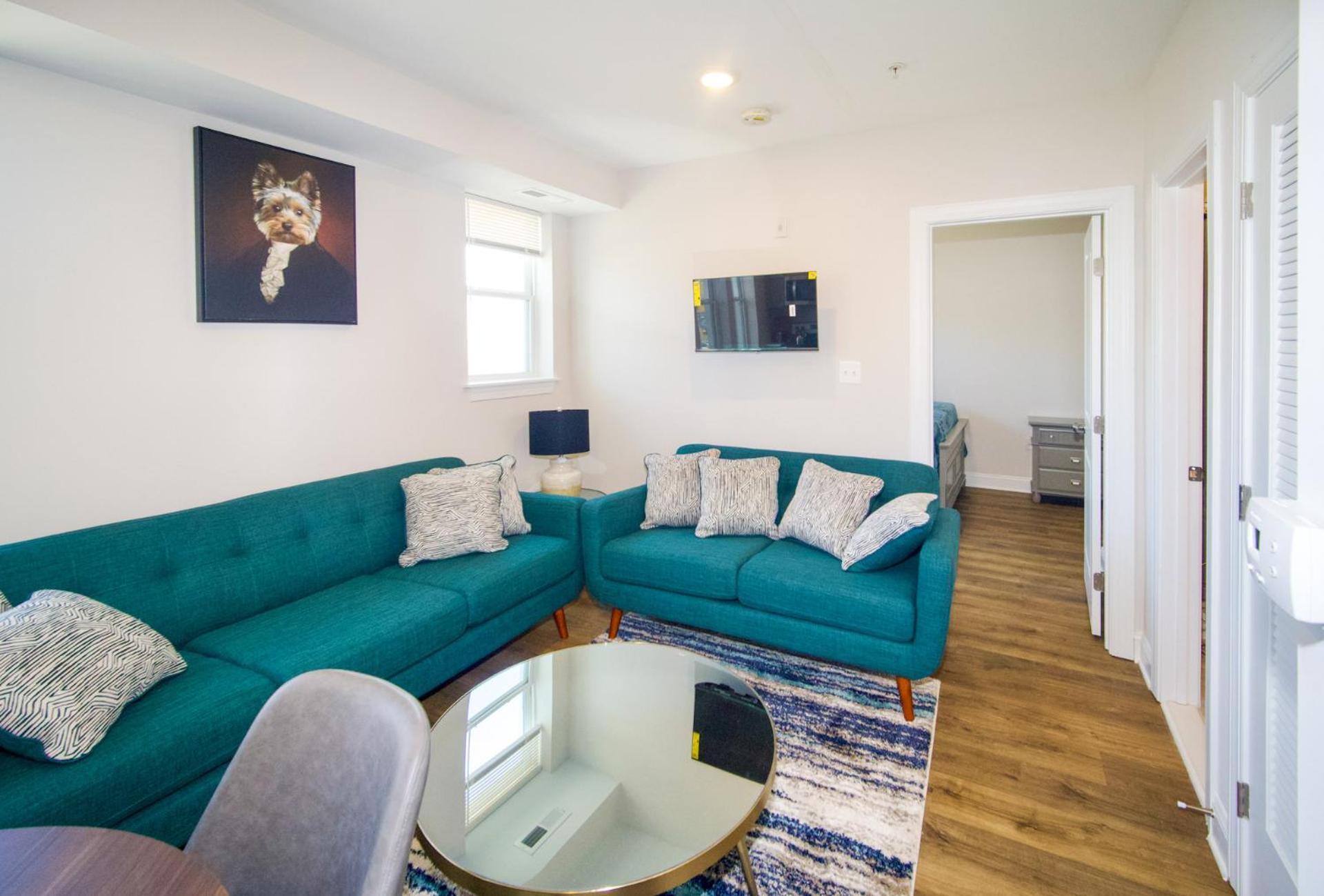 The Chey:modern And Intimate Washington
